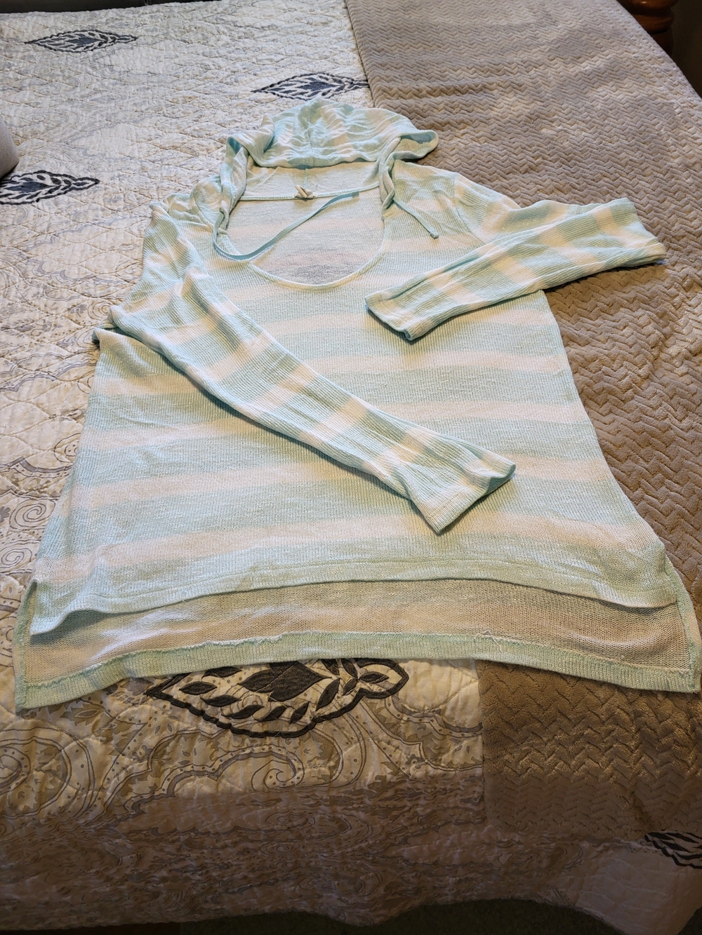 Lightweight Hooded Striped Knit Top - Mint & White